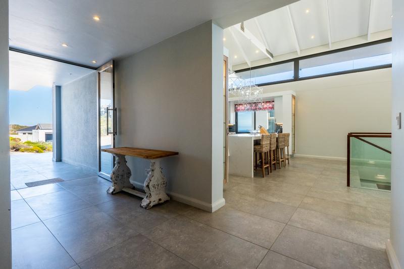 5 Bedroom Property for Sale in Pinnacle Point Golf Estate Western Cape